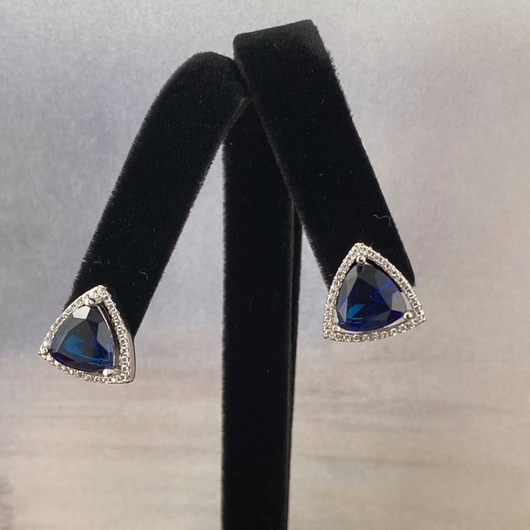 Exciting Blue Sapphire Trillion Cut Hinged Hoop with Post Earrings - Picture 1 of 5